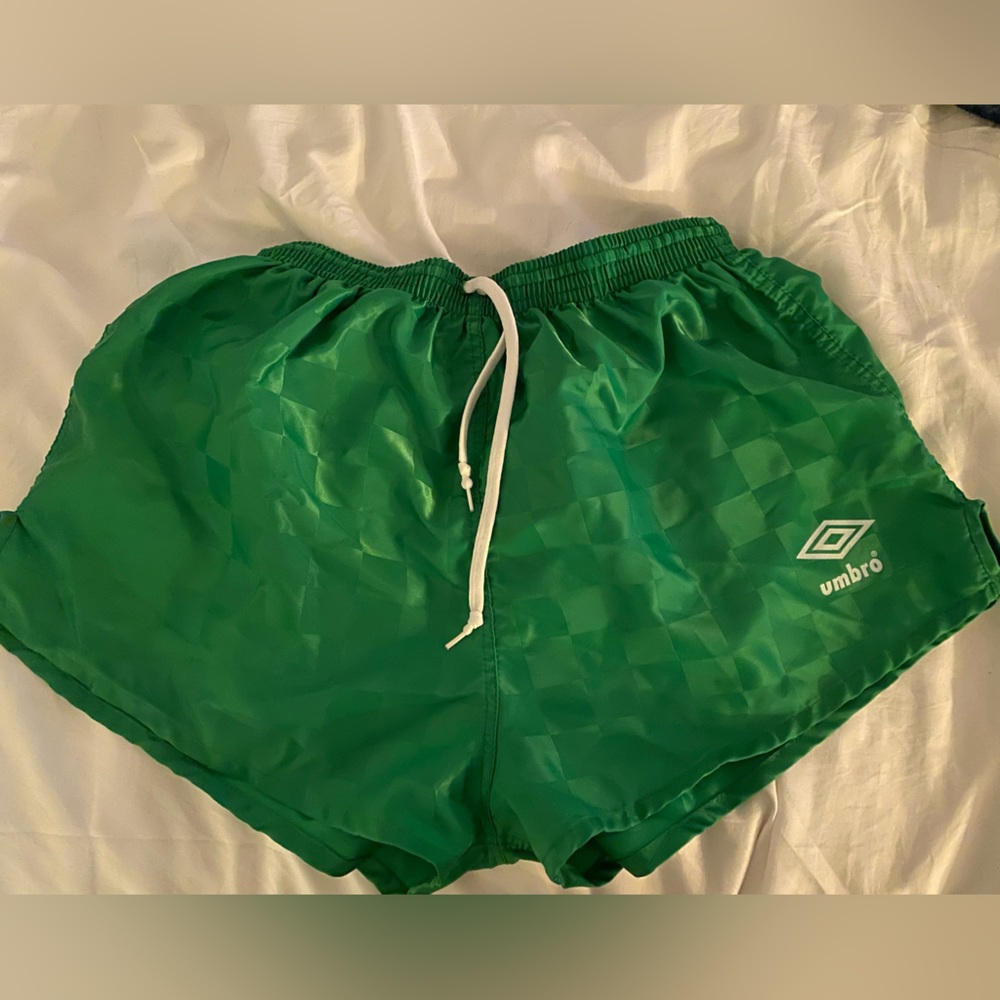 Vintage Green Umbro Shorts Adult Large